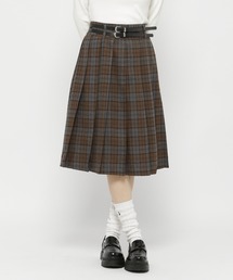 3.3 Field Trip／ベルトツキチェックスカート