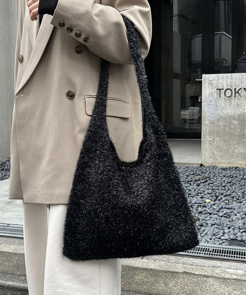 CAPRICIEUX LE'MAGE（カプリシューレマージュ）の「ラメワンハンドルトートバッグ（ショルダーバッグ・レディース・ブラック/シルバー・FREE）」の3枚目の写真