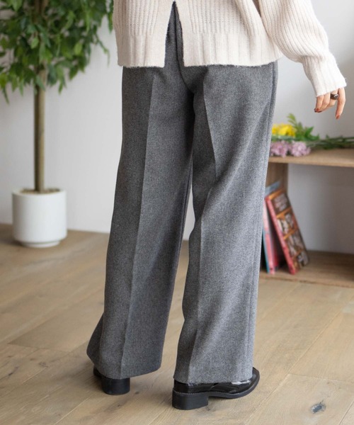 HusHusH（ハッシュアッシュ）の「【HusHusH/ハッシュアッシュ】タックセミワイドパンツ（その他パンツ・レディース・ブラック/グレー/ベージュ・M/L）」の12枚目の写真