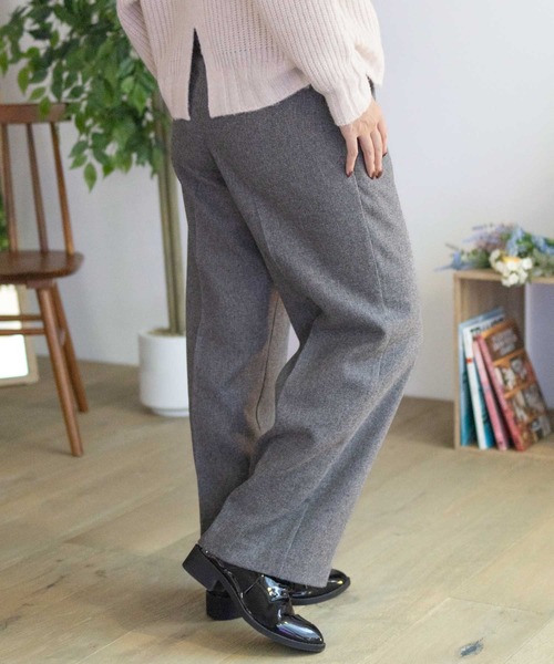 HusHusH（ハッシュアッシュ）の「【HusHusH/ハッシュアッシュ】タックセミワイドパンツ（その他パンツ・レディース・ブラック/グレー/ベージュ・M/L）」の14枚目の写真