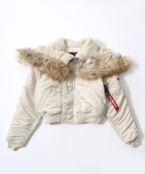 Alpha Industries（アルファインダストリーズ）の「ALPHA INDUSTRIES