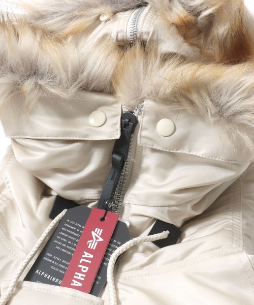 Alpha Industries（アルファインダストリーズ）の「ALPHA INDUSTRIES