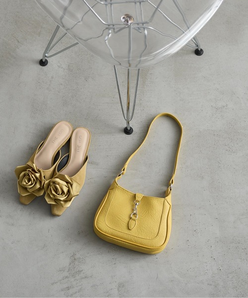 THE YOn（ザヨン）の「ハンギングクリップアクセントショルダーバッグ（ショルダーバッグ・レディース・イエロー/ピンク/グリーン/ブラック・FREE）」の22枚目の写真