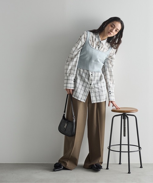 THE YOn（ザヨン）の「ハンギングクリップアクセントショルダーバッグ（ショルダーバッグ・レディース・イエロー/ピンク/グリーン/ブラック・FREE）」の13枚目の写真