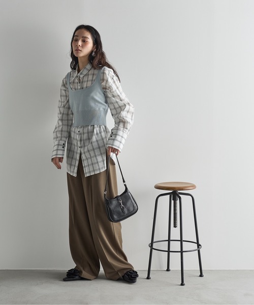 THE YOn（ザヨン）の「ハンギングクリップアクセントショルダーバッグ（ショルダーバッグ・レディース・イエロー/ピンク/グリーン/ブラック・FREE）」の14枚目の写真