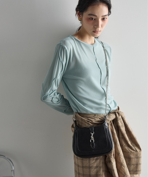 THE YOn（ザヨン）の「ハンギングクリップアクセントショルダーバッグ（ショルダーバッグ・レディース・イエロー/ピンク/グリーン/ブラック・FREE）」の7枚目の写真