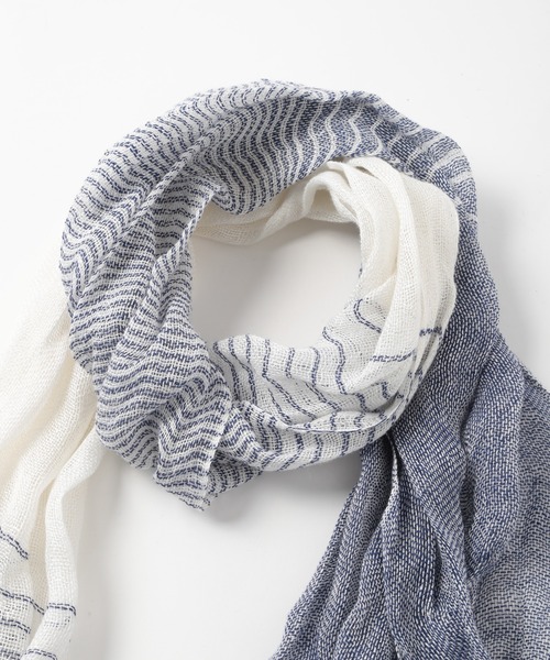 MEN'S BIGI（メンズビギ）の「バイカラーリネンストール（ストール/ショール・メンズ・ブルー/ピンク・FREE）」の8枚目の写真