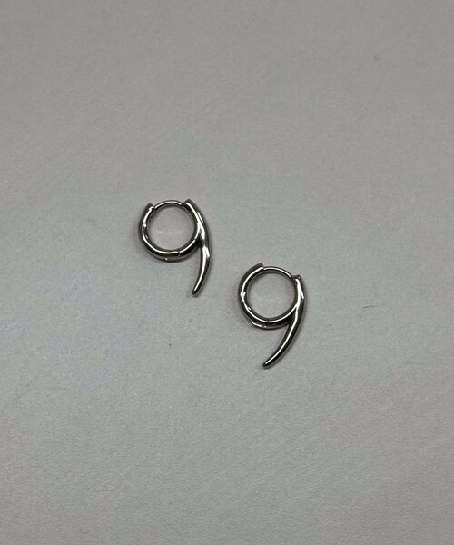 ラインワンタッチピアス（ピアス（両耳用））｜GALLARDAGALANTE（ガリャルダガランテ）