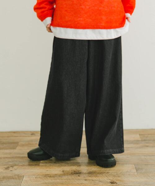 ITEMS URBANRESEARCH（アイテムズ アーバンリサーチ）の「ワイドデニム（デニムパンツ・レディース・ブルー系その他/インディゴブルー/ブラック系その他/ブラック・MEDIUM/SMALL）」の15枚目の写真