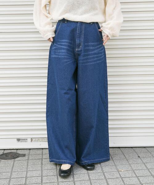 ITEMS URBANRESEARCH（アイテムズ アーバンリサーチ）の「ワイドデニム（デニムパンツ・レディース・ブルー系その他/インディゴブルー/ブラック系その他/ブラック・MEDIUM/SMALL）」の7枚目の写真