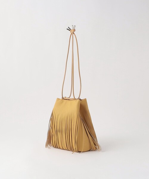 green label relaxing(グリーンレーベルリラクシング)の「フリンジ ドロスト 巾着バッグ(ショルダーバッグ・レディース・シルバー/イエロー/ブラック・FREE)」の17枚目の写真