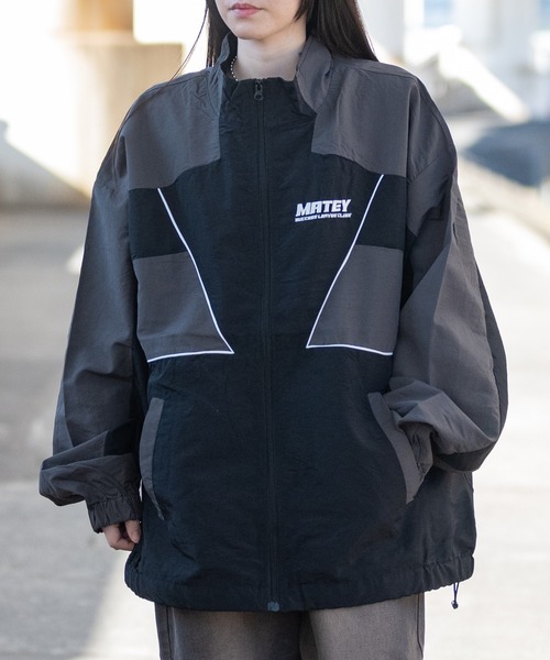 JOHN'S CLOSET（ジョンズクローゼット）の「【13】ボディ切替 ナイロンフルジップブルゾン（ナイロンジャケット・メンズ・ワイン/オフホワイト/ブラック・LARGE/MEDIUM）」の14枚目の写真