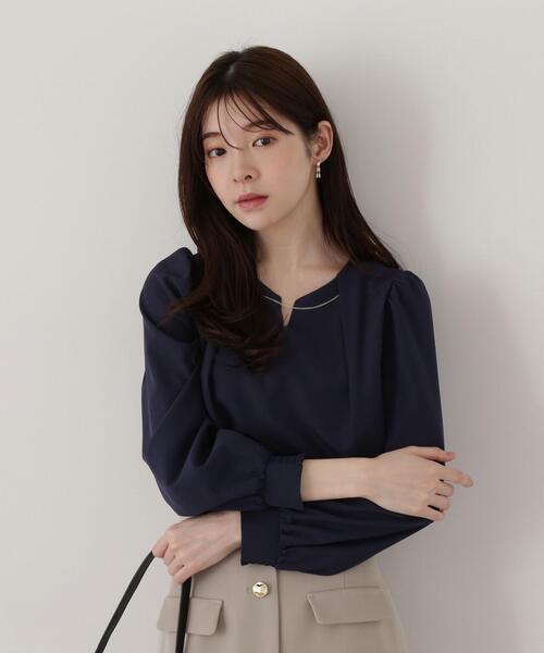 propotion body dressing チェーン付きタックブラウス PROPORTION BODY DRESSING｜チェーン付きタックブラウス