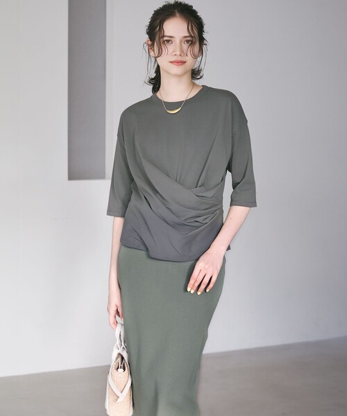 23区 L（ニジュウサンクオオキイサイズ）の「【SLOW/一部店舗限定】MVSコットン カシュクール 5分丈 Tシャツ（Tシャツ/カットソー・レディース・グレー系/ホワイト系/サックスブルー系・46/44/48）」の4枚目の写真