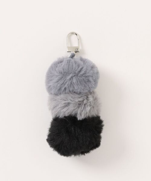 FOREVER 21(フォーエバー トゥエンティーワン)の「フワフワチャーム(チャーム・レディース・パープル/ブルー/ブラック・FREE)」の14枚目の写真