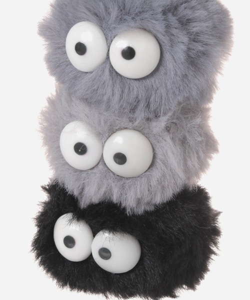 FOREVER 21(フォーエバー トゥエンティーワン)の「フワフワチャーム(チャーム・レディース・パープル/ブルー/ブラック・FREE)」の8枚目の写真