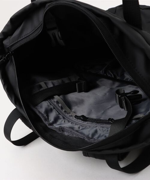 ELLIKER(エリカー)の「ELLIKER/エリカー BACKPACK TOTE(バックパック/リュック・メンズ・ブラック/ブルー系その他/サンドベージュ/ネイビー/グリーン・ONE SIZE)」の8枚目の写真