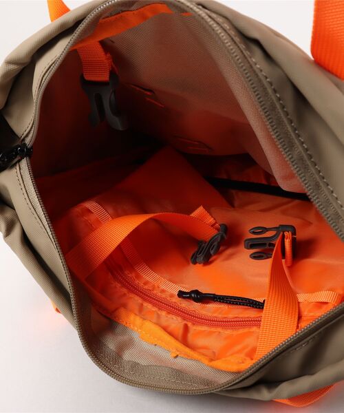 ELLIKER(エリカー)の「ELLIKER/エリカー BACKPACK TOTE(バックパック/リュック・メンズ・ブラック/ブルー系その他/サンドベージュ/ネイビー/グリーン・ONE SIZE)」の12枚目の写真