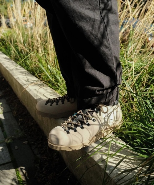 go slow caravan(ゴースローキャラバン)の「native SHOES/ネイティブシューズ Fitzsimmons Citylite Bloom(ブーツ・メンズ・タン/パープル/ブラック/カーキ・22.5cm/23.5cm/24.5cm/26cm/27cm/28cm)」の17枚目の写真