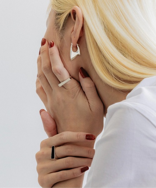 loni（ロニ）の「Color Peak Ring.I（リング・レディース・ホワイト/ブラウン/グリーン/ブラック・#11/#13）」の6枚目の写真