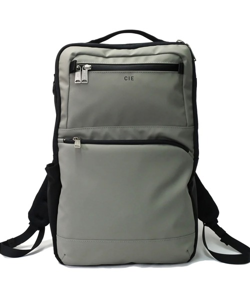 CIE（シー）の「【CIE】SQUARE BACKPACK-01 021826（バックパック/リュック・メンズ・ブラック/グレー/ネイビー・FREE）」の4枚目の写真