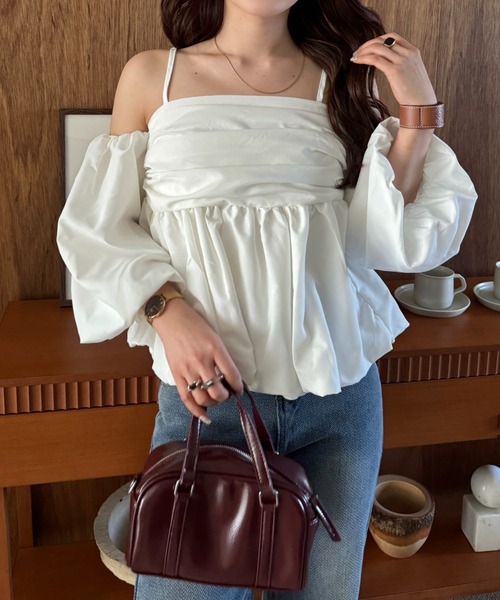efill（エフィル）の「スリーブ バルーン オフショルダー ブラウス（シャツ/ブラウス・レディース・ホワイト・FREE）」の13枚目の写真