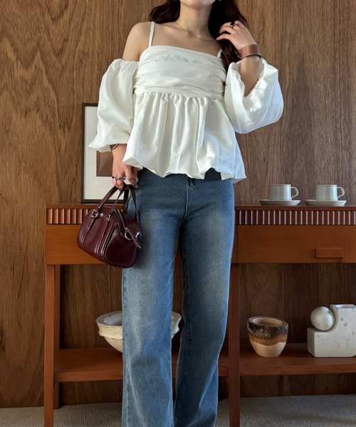 efill（エフィル）の「スリーブ バルーン オフショルダー ブラウス（シャツ/ブラウス・レディース・ホワイト・FREE）」の6枚目の写真