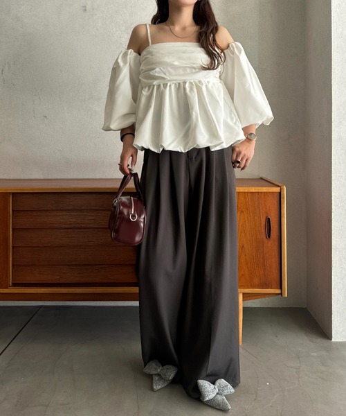 efill（エフィル）の「スリーブ バルーン オフショルダー ブラウス（シャツ/ブラウス・レディース・ホワイト・FREE）」の17枚目の写真