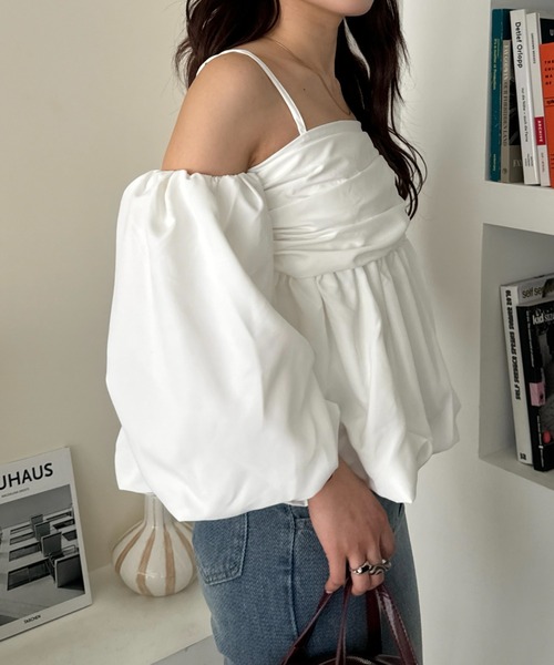 efill（エフィル）の「スリーブ バルーン オフショルダー ブラウス（シャツ/ブラウス・レディース・ホワイト・FREE）」の21枚目の写真