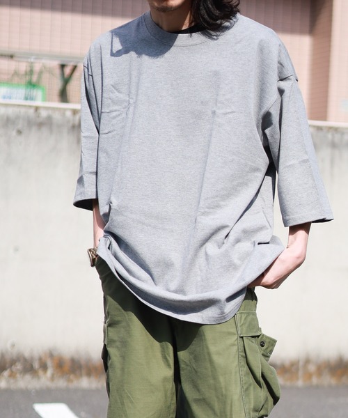 FRUIT OF THE LOOM(フルーツオブザルーム)の「【RS】【FRUIT OF THE LOOM】7oz HEAVY WEIGHT BIG T(Tシャツ/カットソー・レディース・ブラック/ホワイト/カーキ・LARGE/X-LARGE/MEDIUM)」の11枚目の写真