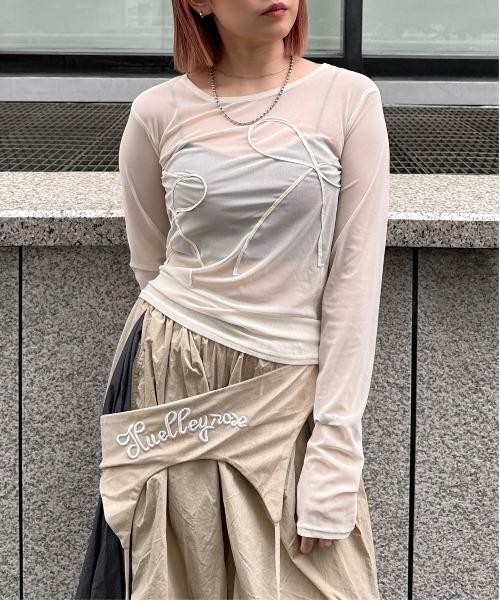 jiasecond.(ジアセカンド)の「【jiasecond.】リボン刺繍シアープルオーバー / トップス カットソー シースルーメッシュ クルーネック 長袖 レイヤード ブラック チャコール アイボリー ZOZOTOWN限定(Tシャツ/カットソー・レディース・ブラック/アイボリー/チャコールグレー・FREE)」の2枚目の写真