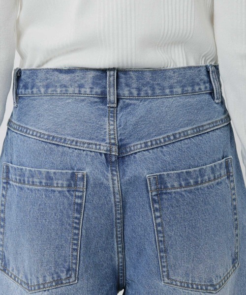 BABYLONE（バビロン）の「バレルレッグデニムパンツ（デニムパンツ・レディース・ブルー/ブラック/ネイビー/ダークブラウン/ベビーピンク/サンドベージュ・38inch/36inch/34inch）」の10枚目の写真