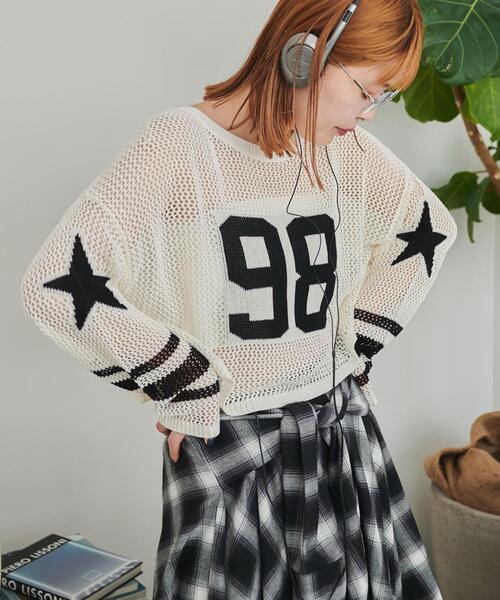 WEGO(ウィゴー)の「WEGO/ナンバリングメッシュショートニット(ニット/セーター・レディース・レッド/ブラック・FREE)」の9枚目の写真