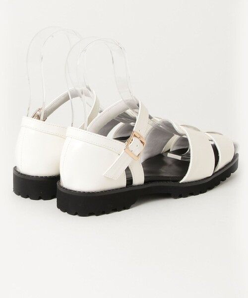 fredy emue（フレディエミュ）の「【atelier brugge/アトリエブルージュ】 グルカサンダル（サンダル・レディース・オフホワイト/ブラック・M/L）」の10枚目の写真