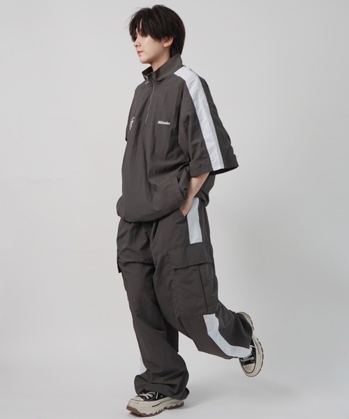 ILL'S(イルズ)の「セットアップ対応 ドロスト サイドライン ナイロンカーゴパンツ ワイドパンツ ユニセックス(カーゴパンツ・メンズ・ネイビー/グレー/ブラック・L/M)」の16枚目の写真