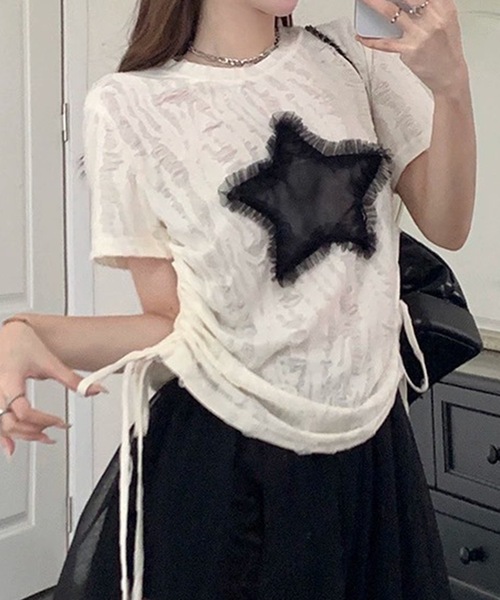 Lace Ladies(レースレディース)の「スター モチーフ ダメージ サイドシャーリング Tシャツ(Tシャツ/カットソー・レディース・アイボリー・M/XL)」の1枚目の写真
