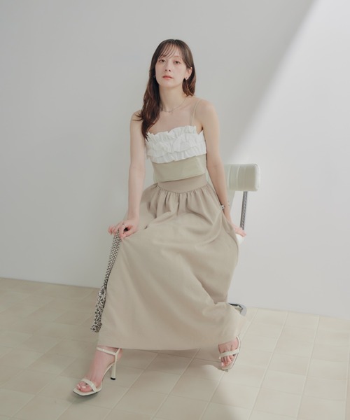 ルネ　Rune スカート　XS ベージュ 34 美品 Rikako Ikee Collection】UNTANGLE IT(アンタングル) ボリューム