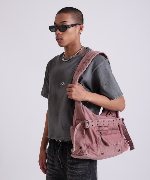 ANDER HUNK（アンダーハンク）の「Overdyed Denim Bag/オーバーダイデニムバッグ（ショルダーバッグ・メンズ・バーガンディー/ブラック・FREE）」の16枚目の写真