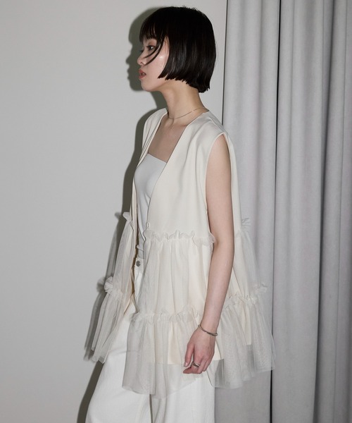 leimn（レイムン）の「【チュールドッキングジレベスト】（ベスト・レディース・アイボリー/ブラック・M）」の6枚目の写真