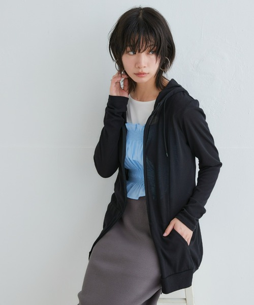 nissen（ニッセン）の「１２分袖綿混うすカルロング丈パーカー（ＵＶカット・吸汗速乾・抗菌防臭・毛玉防止）（パーカー・レディース・ピンク/グリーン/ベージュ系その他/ネイビー/チャコールグレー/オフホワイト/ブラック・L/LL/3L/S/M）」の3枚目の写真