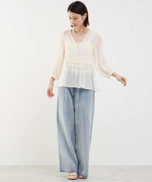 SOFFITTO(ソフィット)の「シアーデニムパンツ(デニムパンツ・レディース・インディゴブルー/ケミカルウォッシュ・S/L/M)」の3枚目の写真