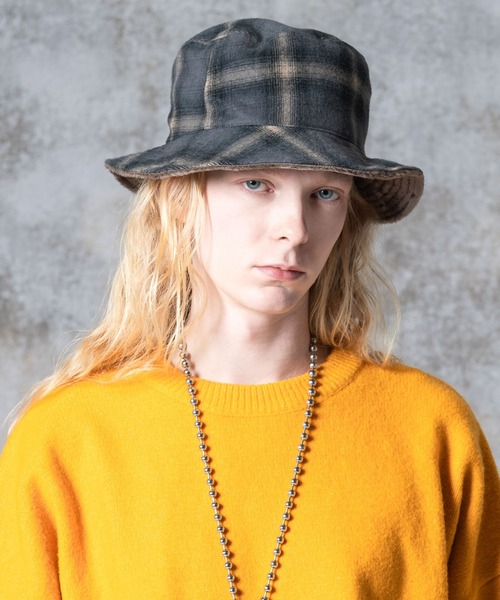 glamb（グラム）の「Reversible Boa Bucket Hat / リバーシブルボアバケットハット（ハット・メンズ・ブラウン/ブラック・FREE）」の12枚目の写真