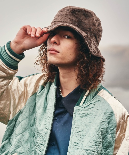 glamb（グラム）の「Reversible Boa Bucket Hat / リバーシブルボアバケットハット（ハット・メンズ・ブラウン/ブラック・FREE）」の18枚目の写真