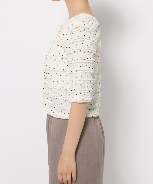 mysty woman(ミスティウーマン)の「ドット柄コンパクトカーディガン 572868(カーディガン/ボレロ・レディース・オフホワイト/ブラック・FREE)」の8枚目の写真