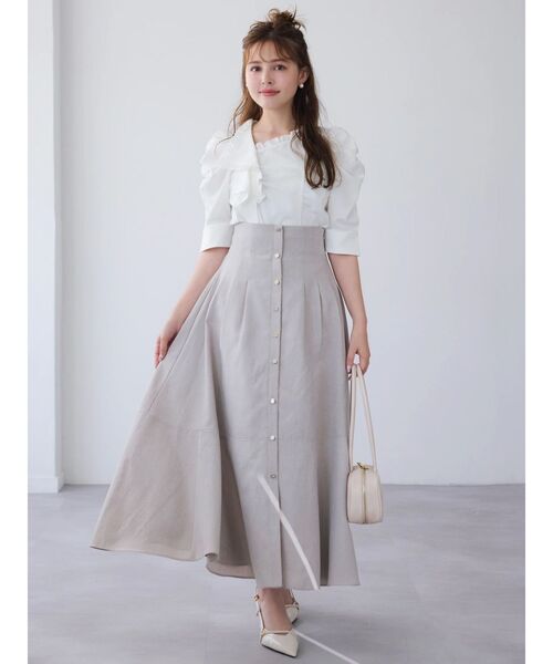 dazzlin（ダズリン）の「ハイウエストエアリースカート（スカート・レディース・アイボリー/インディゴブルー/ブラウン・SMALL/MEDIUM）」の5枚目の写真