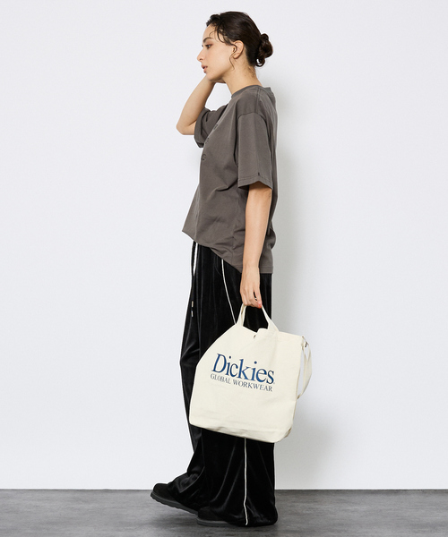 Dickies（ディッキーズ）の「【Dickies/ディッキーズ】TEXT LOGO TC/ロゴキャンバス２WAYショルダー/トートバッグ/ユニセックス（ショルダーバッグ・メンズ・ブラック系その他/グリーン系その他/ブルー系その他/レッド系その他/ブラック系その他2/グリーン系その他2/ブルー系その他2/レッド系その他2・フリー）」の9枚目の写真