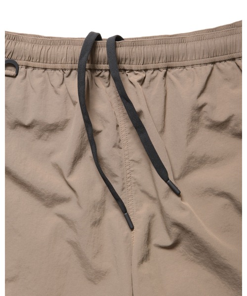 F.C.Real Bristol（エフシーレアルブリストル）の「NYLON EASY SHORTS（その他パンツ・メンズ・ブラック/チャコールグレー/モカ/バーガンディー・SMALL/MEDIUM/LARGE/X-LARGE/XX-LARGE）」の12枚目の写真