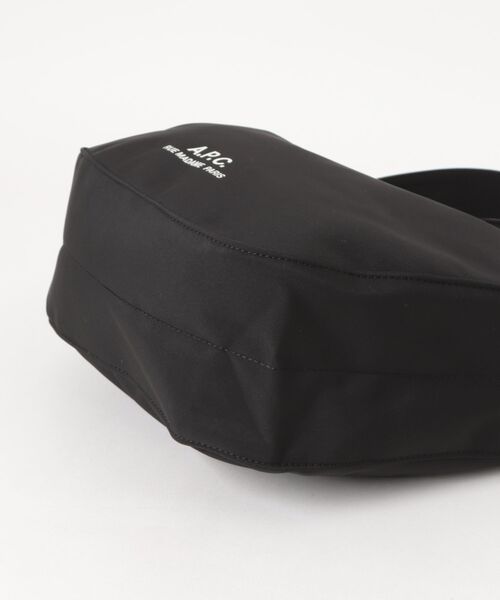 ★送料関税込★A.P.C. アーペーセー JOURNAL ショルダーバッグ BESACE JOURNAL ショルダーバッグ /キャンバス素材（ショルダー