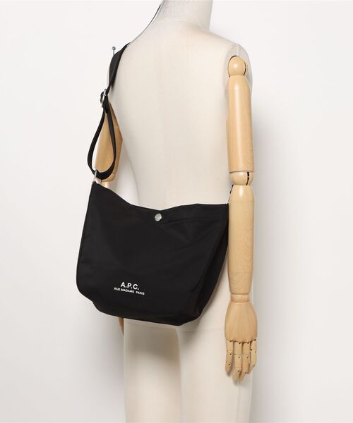 BESACE JOURNAL SMALL NYLON（ショルダーバッグ）｜A.P.C.