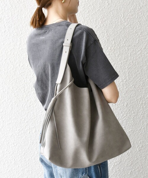 SHIPS シップス A4可 トートバッグ ハンドバッグ 革 グレー系 肩掛け SHIPS any: A4 タッセル ワンショルダー バッグ(トートバッグ